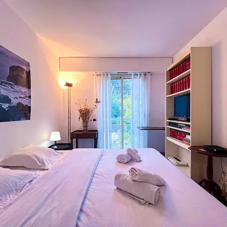 Terrasse Vue - A Quelques Minutes De Cannes Apartmán