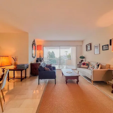 Terrasse Vue - A Quelques Minutes De Cannes Apartmán