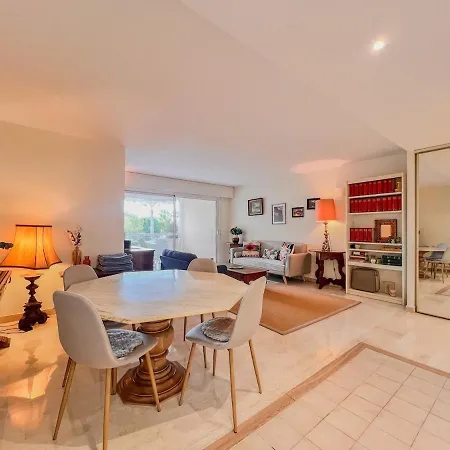 Apartmán Terrasse Vue - A Quelques Minutes De Cannes *